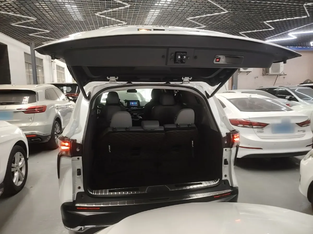 2023 Toyota Granvia 2.5L 189HP L4 E-CVT Hybrid,autocango,china used car exporter,china ev exporter,chinese used car exporter,chinese used ev exporter