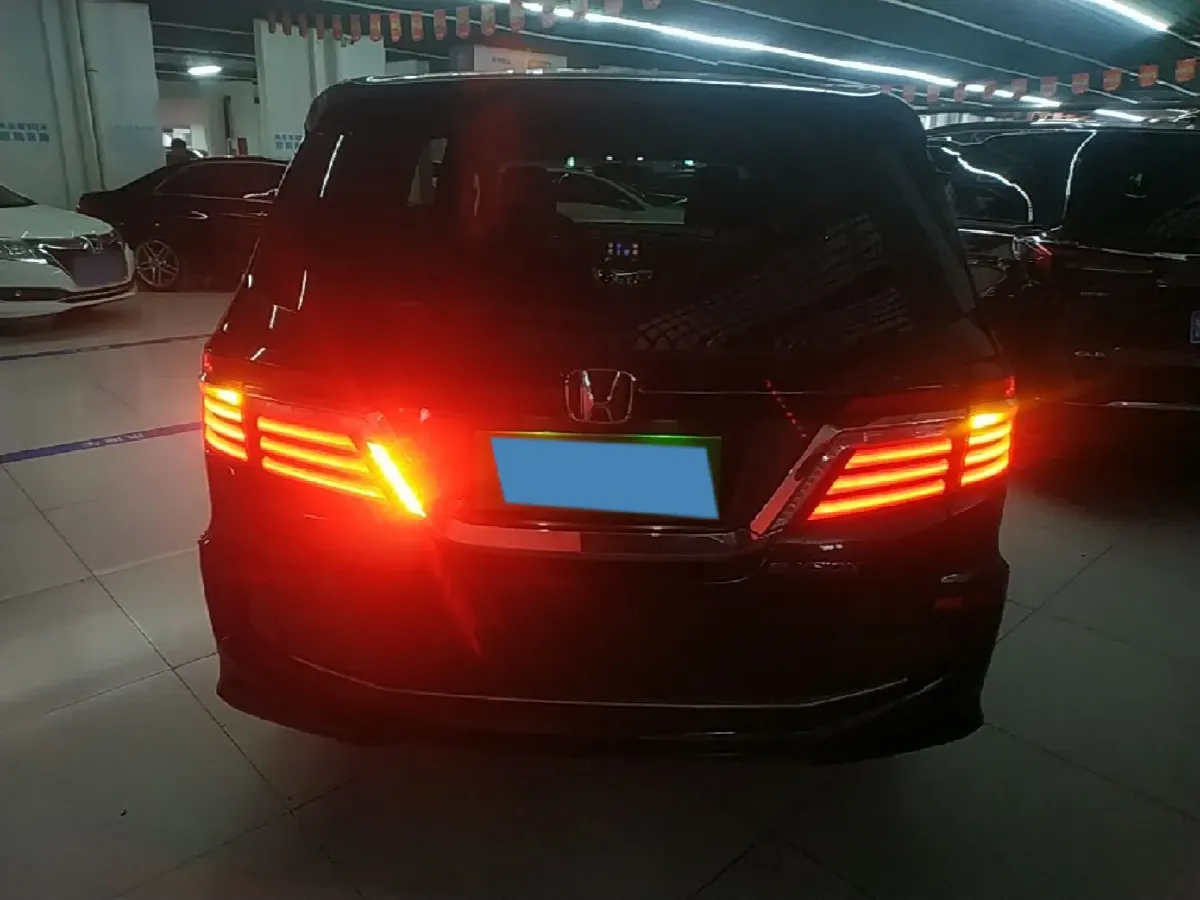 2016 Honda Elysioin 2.4L 186HP L4 CVT,autocango,china used car exporter,china ev exporter,chinese used car exporter,chinese used ev exporter