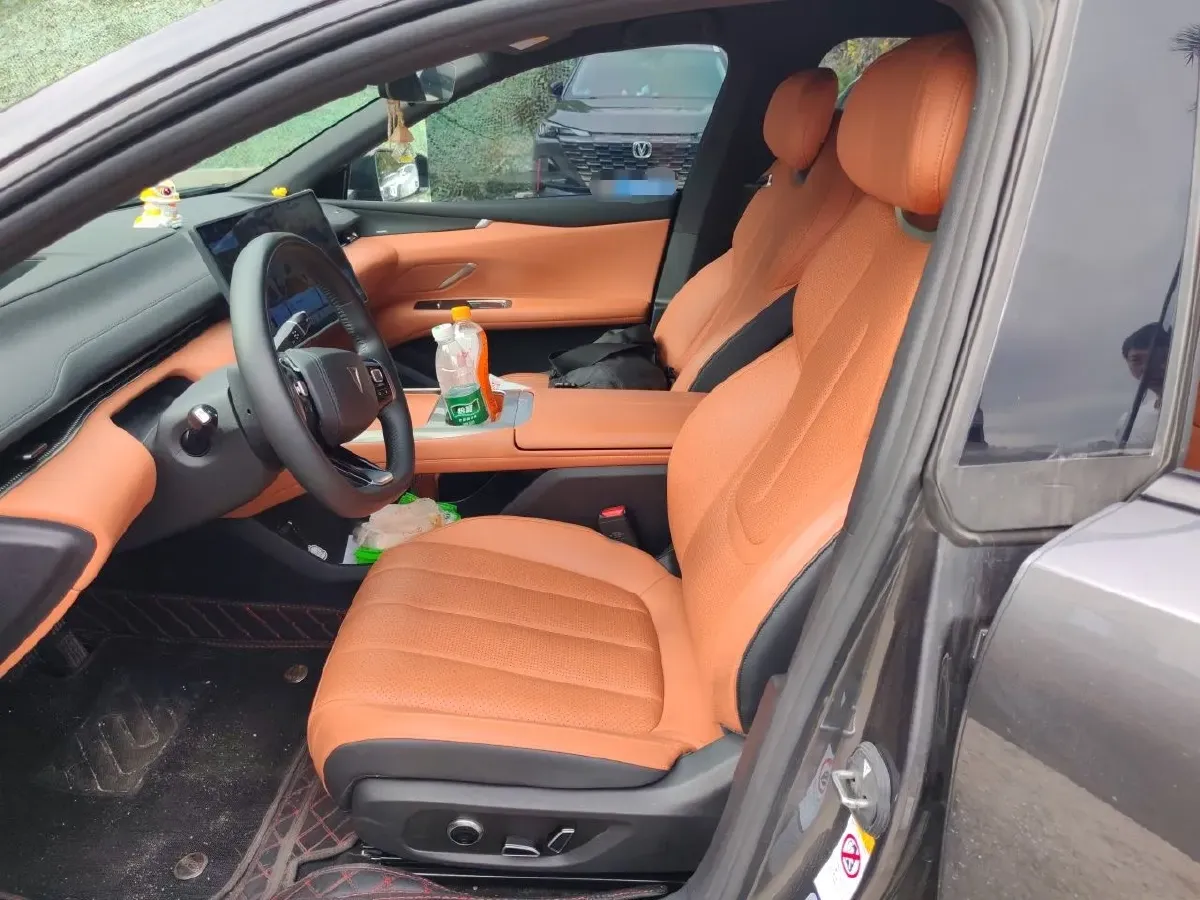 2025 Deepal L07 1.5L 98HP L4 REEV 28.39KWH,autocango,china used car exporter,china ev exporter,chinese used car exporter,chinese used ev exporter
