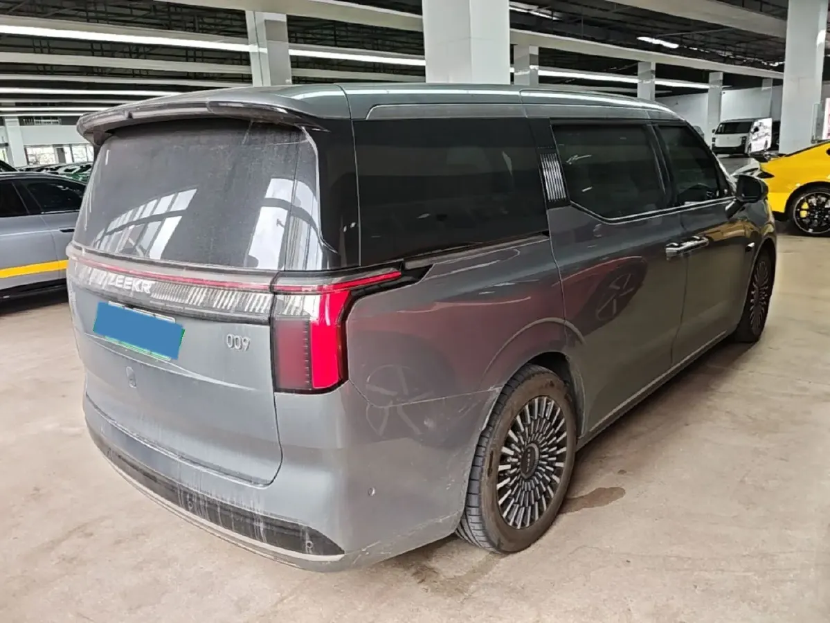 2024 Zeekr 009 BEV 108KWH,autocango,china used car exporter,china ev exporter,chinese used car exporter,chinese used ev exporter