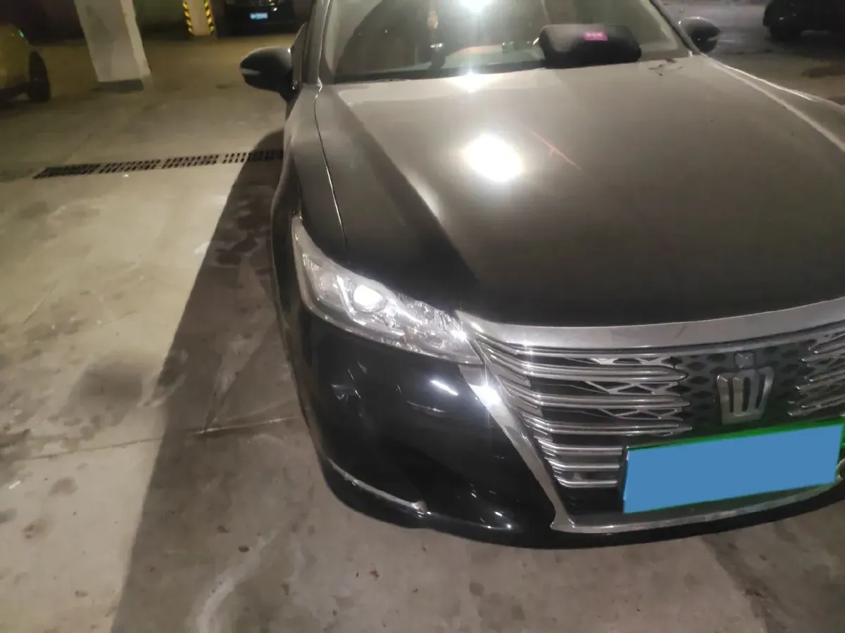2015 Toyota Crown 2.5L 193HP V6 6AT,autocango,china used car exporter,china ev exporter,chinese used car exporter,chinese used ev exporter