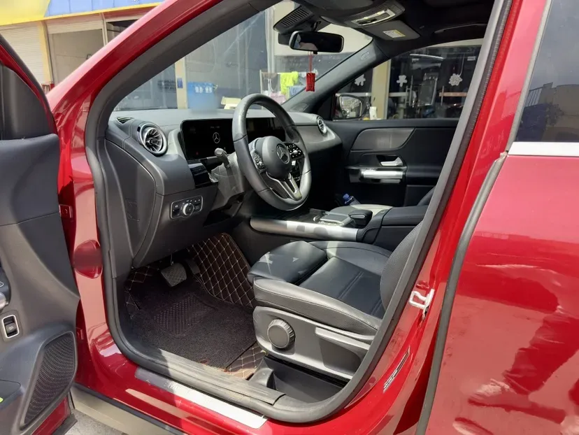 2022 Mercedes-Benz GLA Class 2.0T 190HP L4 8DCT,autocango,china used car exporter,china ev exporter,chinese used car exporter,chinese used ev exporter