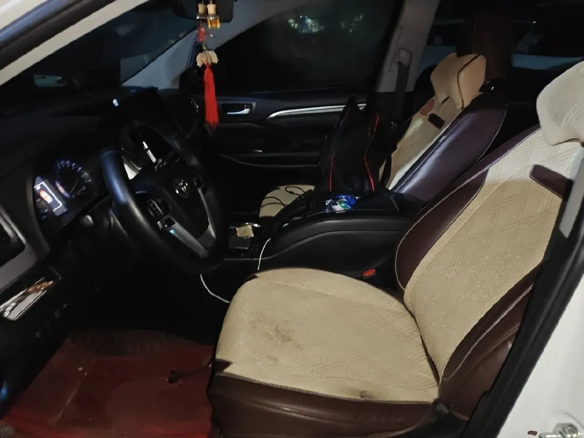 2021 Toyota Highlander 2.0T 220HP L4 6AT,autocango,china used car exporter,china ev exporter,chinese used car exporter,chinese used ev exporter