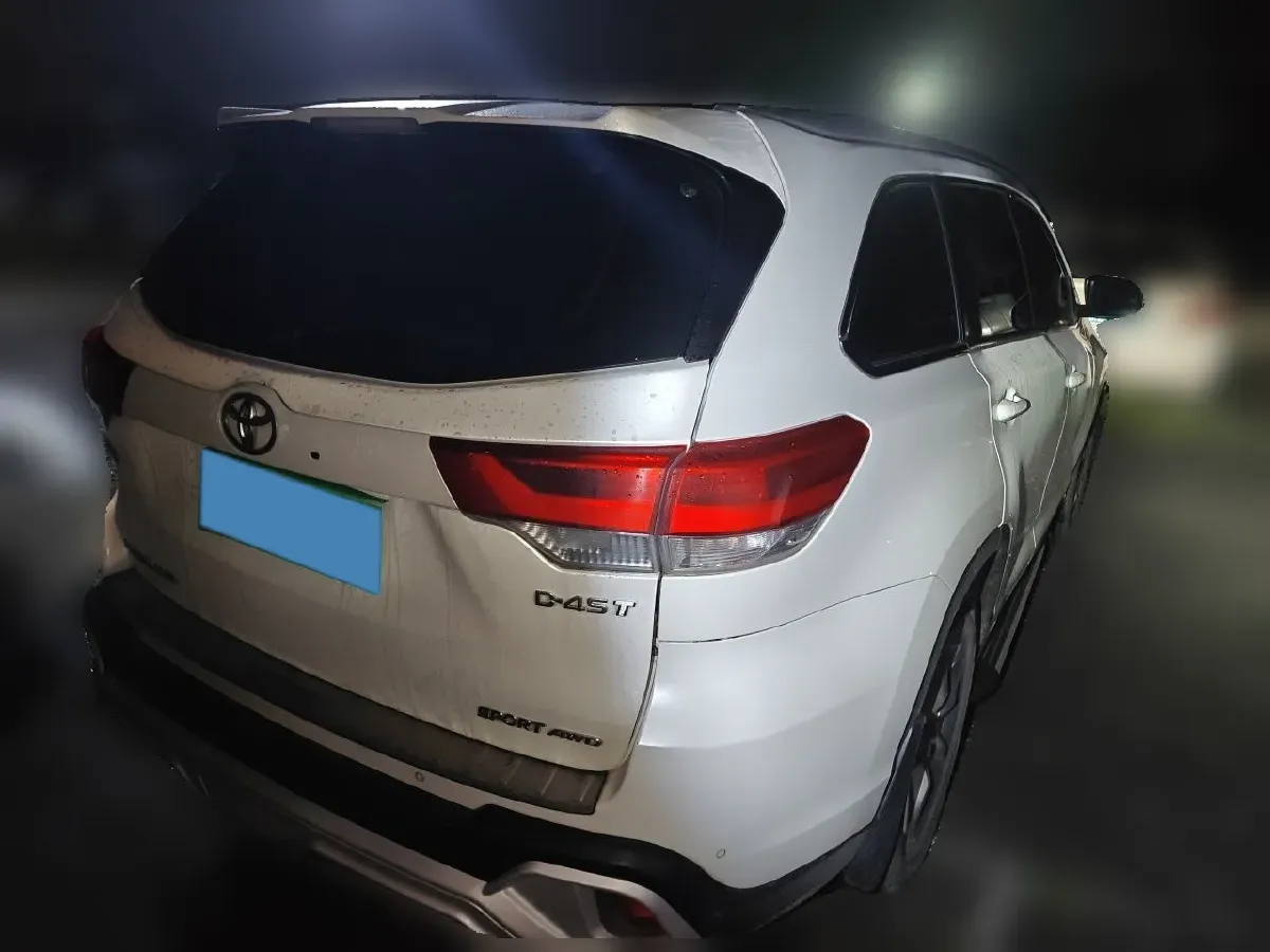 2021 Toyota Highlander 2.0T 220HP L4 6AT,autocango,china used car exporter,china ev exporter,chinese used car exporter,chinese used ev exporter
