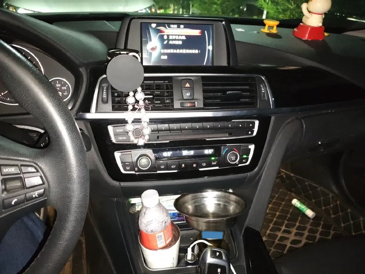 2017 BMW 3 Series 1.5T 136HP L3 8AT,autocango,china used car exporter,china ev exporter,chinese used car exporter,chinese used ev exporter