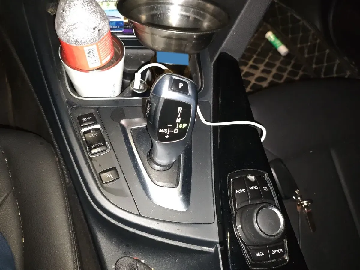 2017 BMW 3 Series 1.5T 136HP L3 8AT,autocango,china used car exporter,china ev exporter,chinese used car exporter,chinese used ev exporter
