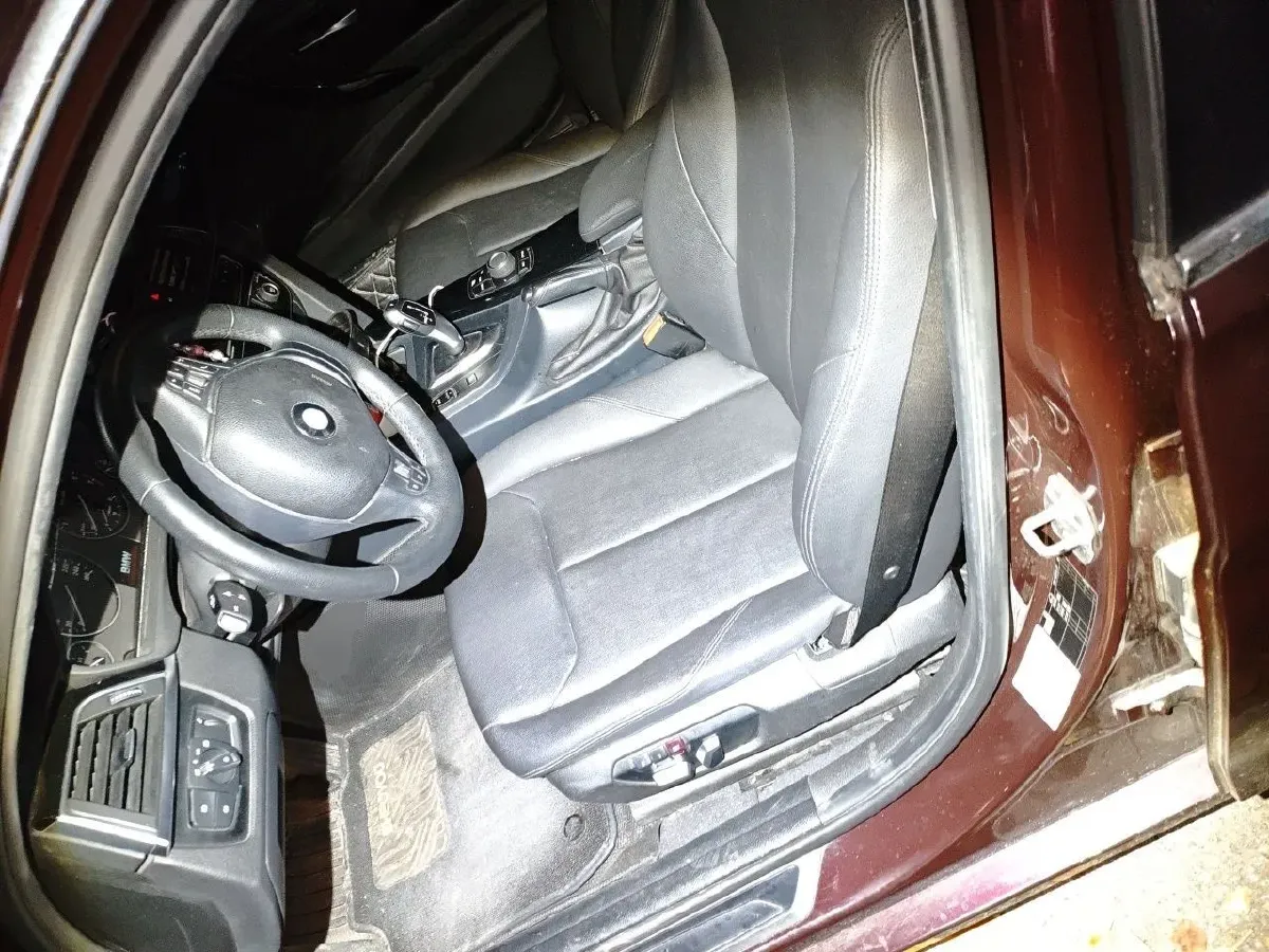 2017 BMW 3 Series 1.5T 136HP L3 8AT,autocango,china used car exporter,china ev exporter,chinese used car exporter,chinese used ev exporter