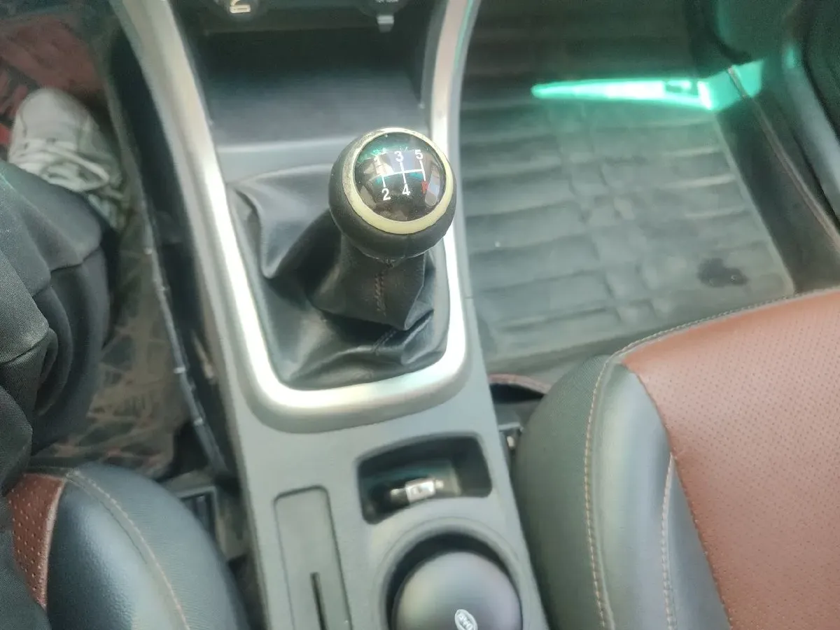 2015 BYD F3 1.5L 109HP L4 5MT,autocango,china used car exporter,china ev exporter,chinese used car exporter,chinese used ev exporter