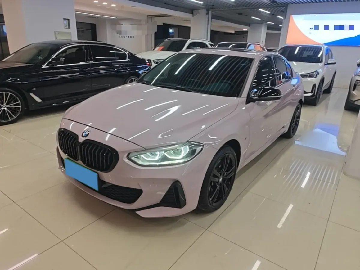 2022 BMW 1 Series 2.0T 192HP L4 7DCT,autocango,china used car exporter,china ev exporter,chinese used car exporter,chinese used ev exporter