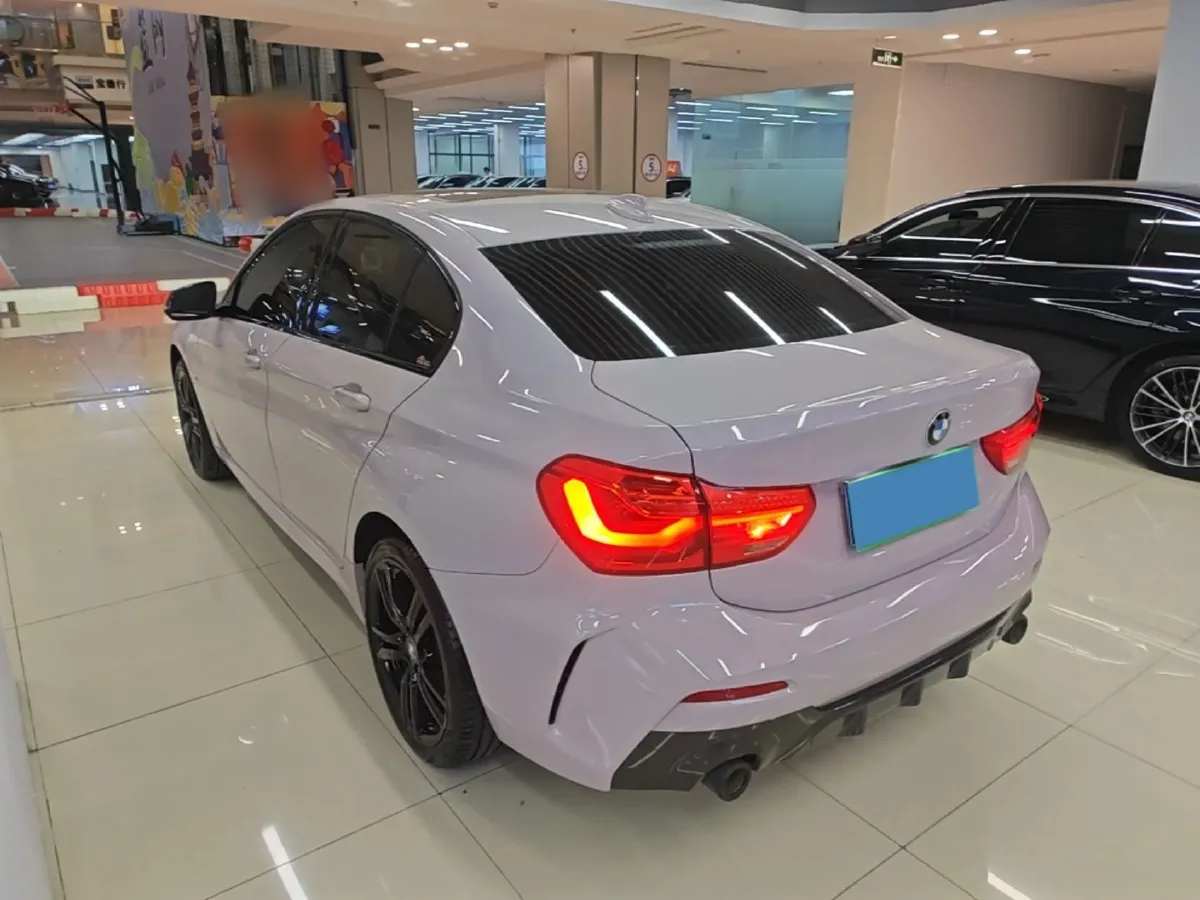 2022 BMW 1 Series 2.0T 192HP L4 7DCT,autocango,china used car exporter,china ev exporter,chinese used car exporter,chinese used ev exporter