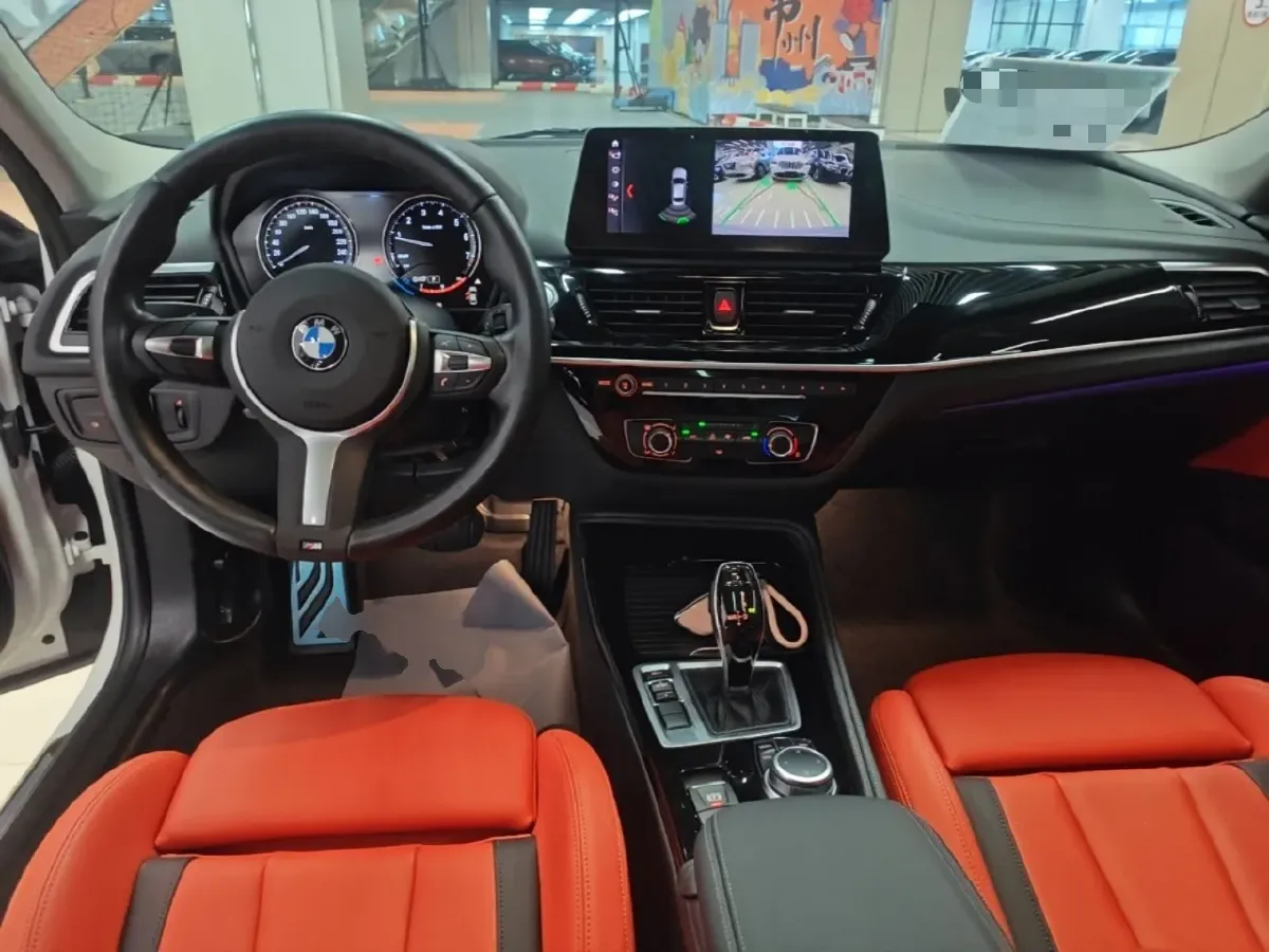 2022 BMW 1 Series 2.0T 192HP L4 7DCT,autocango,china used car exporter,china ev exporter,chinese used car exporter,chinese used ev exporter