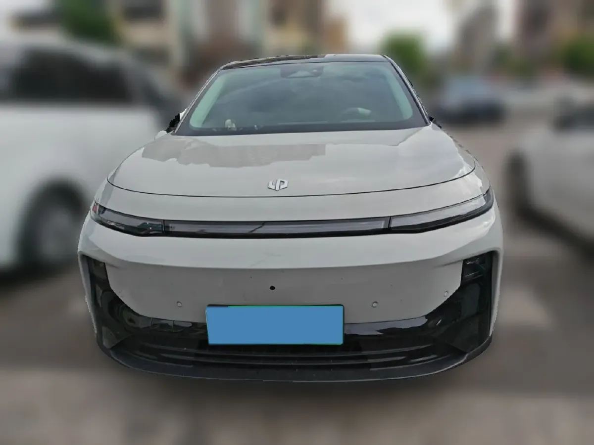 2025 Leapmotor B10 BEV 56.2KWH,autocango,china used car exporter,china ev exporter,chinese used car exporter,chinese used ev exporter