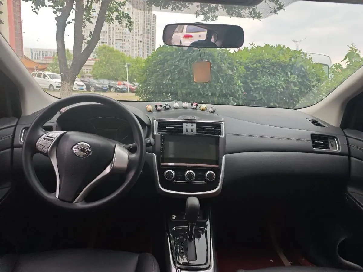 2021 Nissan Tiida 1.6L 122HP L4 CVT,autocango,china used car exporter,china ev exporter,chinese used car exporter,chinese used ev exporter