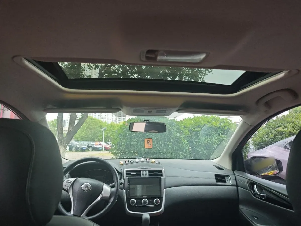 2021 Nissan Tiida 1.6L 122HP L4 CVT,autocango,china used car exporter,china ev exporter,chinese used car exporter,chinese used ev exporter