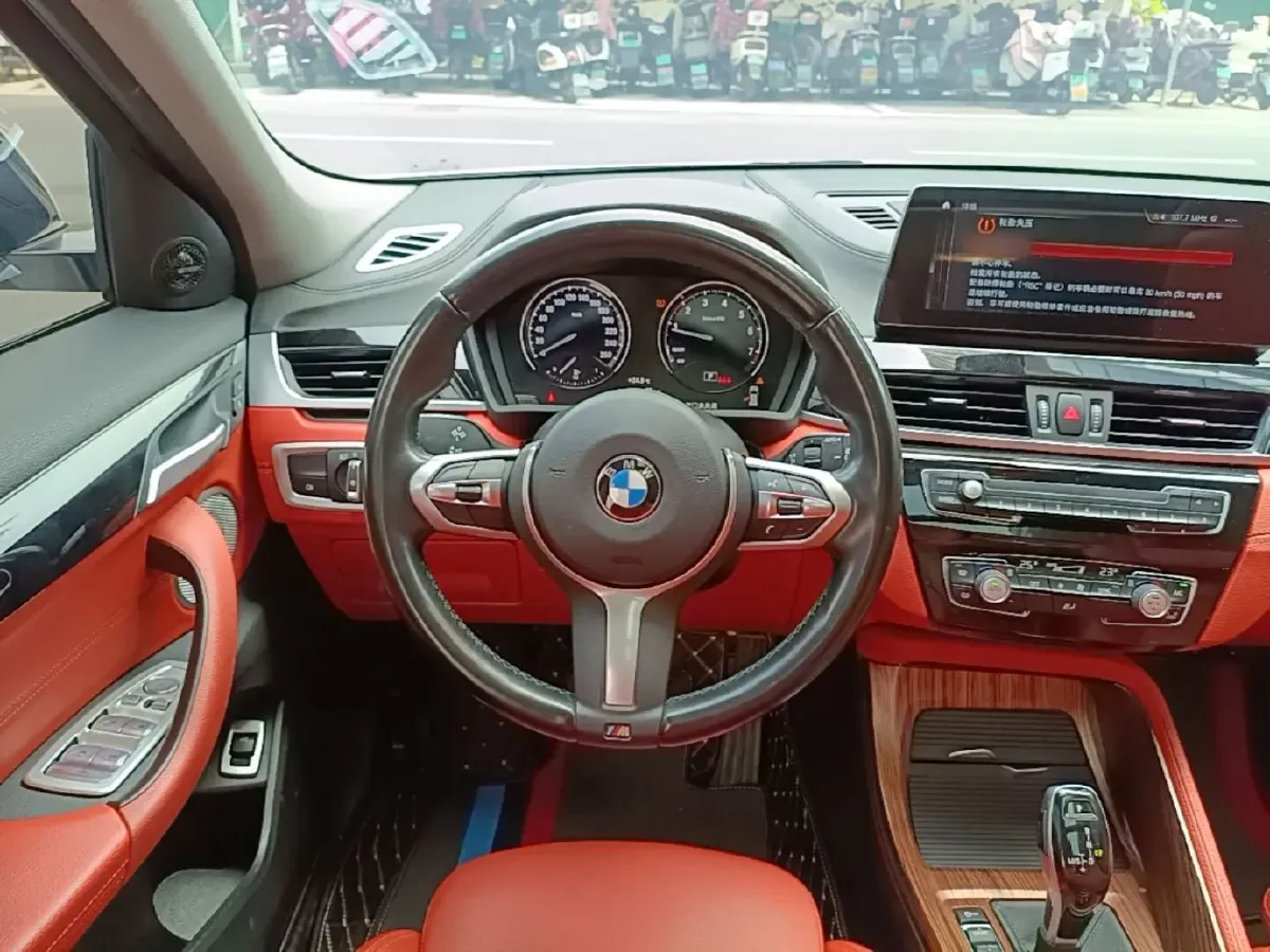 2021 BMW X2 2.0T 192HP L4 7DCT,autocango,china used car exporter,china ev exporter,chinese used car exporter,chinese used ev exporter