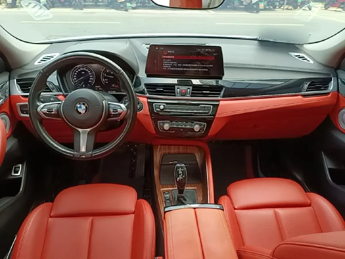 2021 BMW X2 2.0T 192HP L4 7DCT,autocango,china used car exporter,china ev exporter,chinese used car exporter,chinese used ev exporter