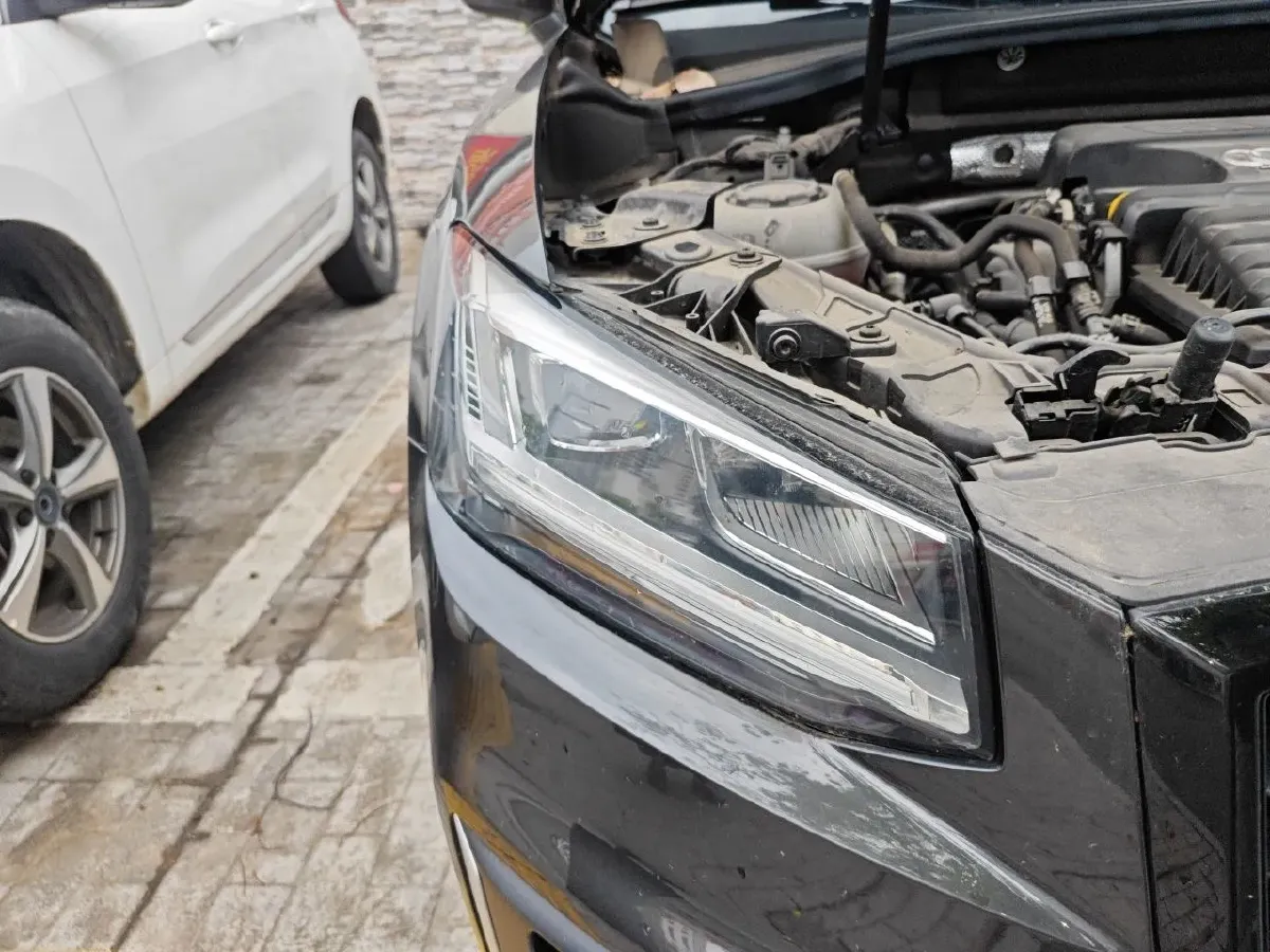 2021 Audi Q2L 1.4T 150HP L4 7DCT,autocango,china used car exporter,china ev exporter,chinese used car exporter,chinese used ev exporter