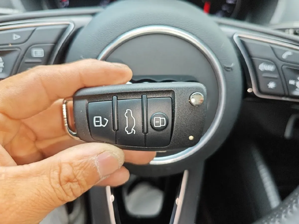 2021 Audi Q2L 1.4T 150HP L4 7DCT,autocango,china used car exporter,china ev exporter,chinese used car exporter,chinese used ev exporter