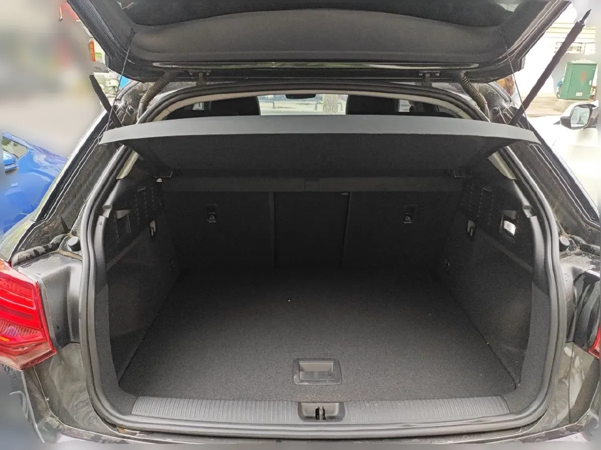 2021 Audi Q2L 1.4T 150HP L4 7DCT,autocango,china used car exporter,china ev exporter,chinese used car exporter,chinese used ev exporter