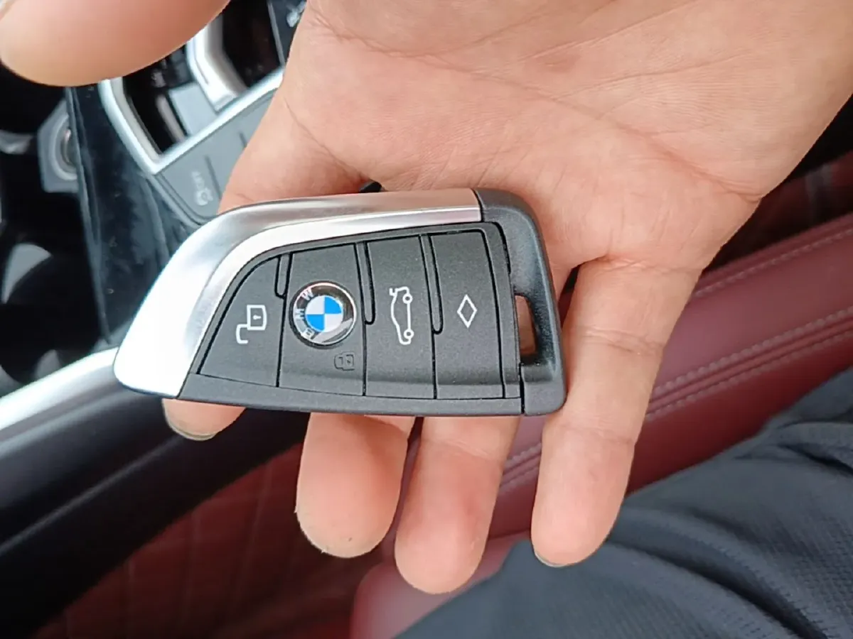 2024 BMW i3 BEV 70KWH,autocango,china used car exporter,china ev exporter,chinese used car exporter,chinese used ev exporter