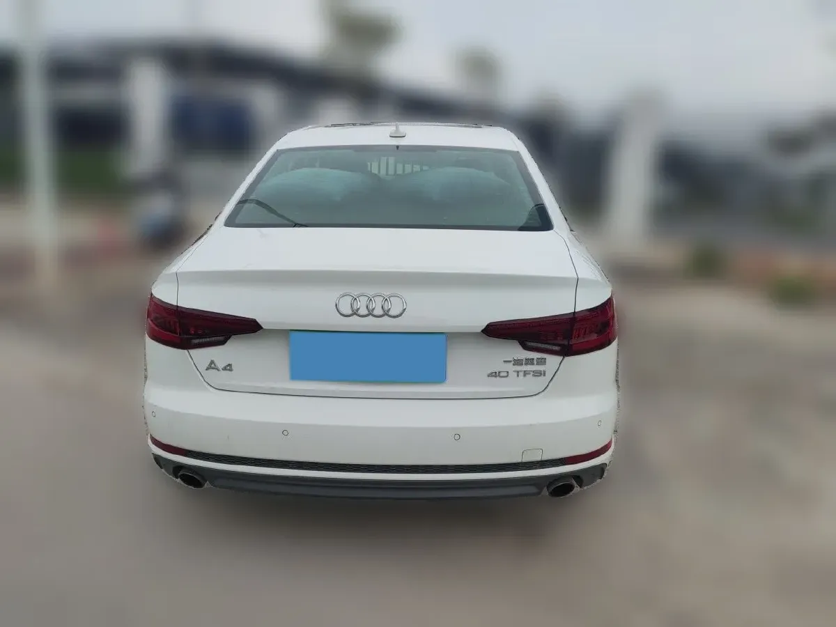 2018 Audi A4L 2.0T 190HP L4 7DCT,autocango,china used car exporter,china ev exporter,chinese used car exporter,chinese used ev exporter
