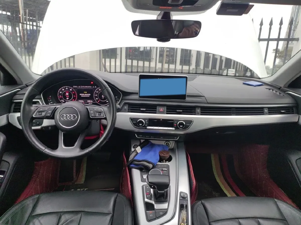 2018 Audi A4L 2.0T 190HP L4 7DCT,autocango,china used car exporter,china ev exporter,chinese used car exporter,chinese used ev exporter