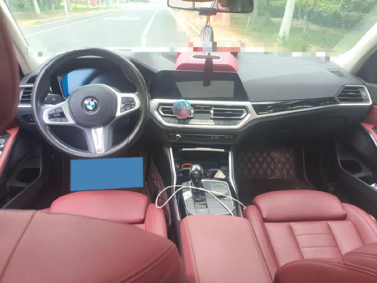 2021 BMW 3 Series 2.0T 156HP L4 8AT,autocango,china used car exporter,china ev exporter,chinese used car exporter,chinese used ev exporter