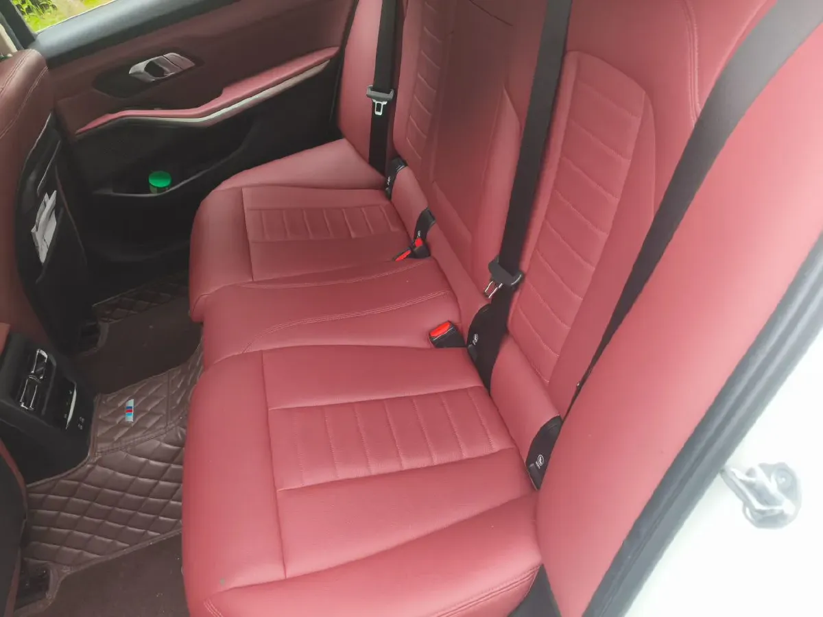 2021 BMW 3 Series 2.0T 156HP L4 8AT,autocango,china used car exporter,china ev exporter,chinese used car exporter,chinese used ev exporter