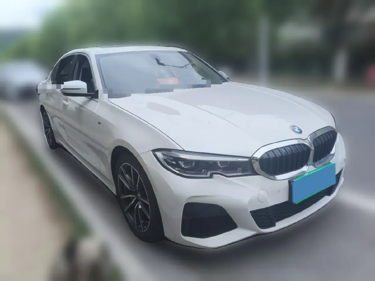 2021 BMW 3 Series 2.0T 156HP L4 8AT,autocango,china used car exporter,china ev exporter,chinese used car exporter,chinese used ev exporter