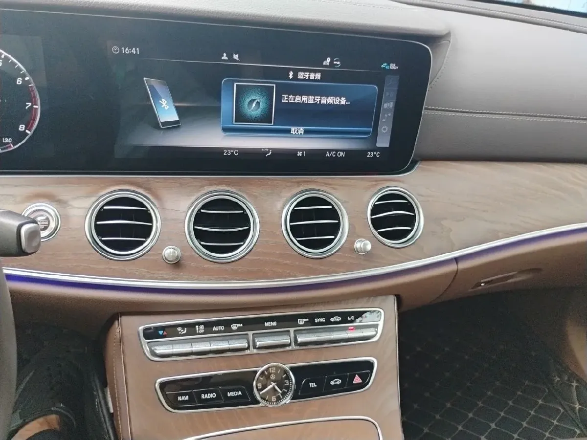 2019 Mercedes-Benz E Class 2.0T 258HP L4 9AT,autocango,china used car exporter,china ev exporter,chinese used car exporter,chinese used ev exporter