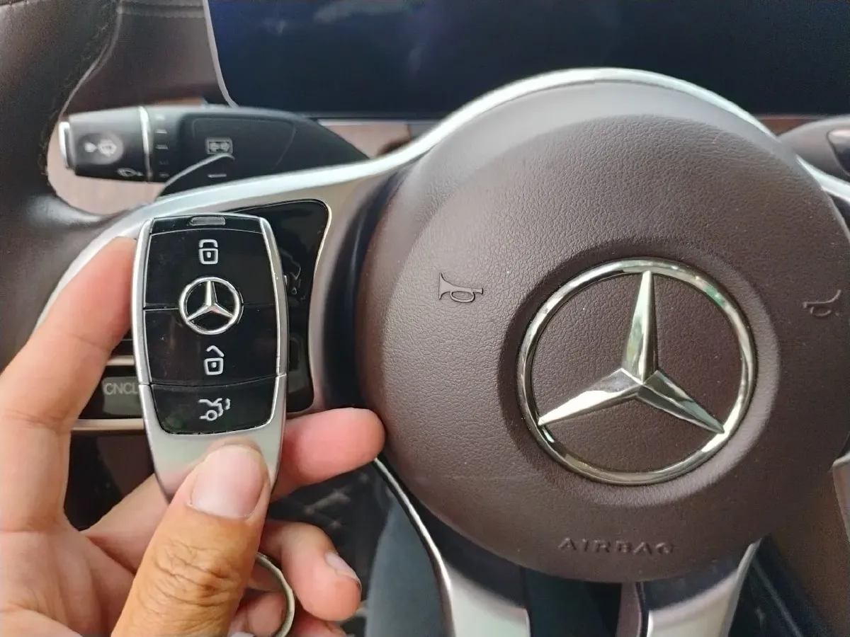 2019 Mercedes-Benz E Class 2.0T 258HP L4 9AT,autocango,china used car exporter,china ev exporter,chinese used car exporter,chinese used ev exporter