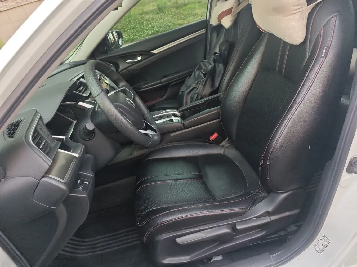 2016 Honda Civic 1.5T 177HP L4 CVT,autocango,china used car exporter,china ev exporter,chinese used car exporter,chinese used ev exporter