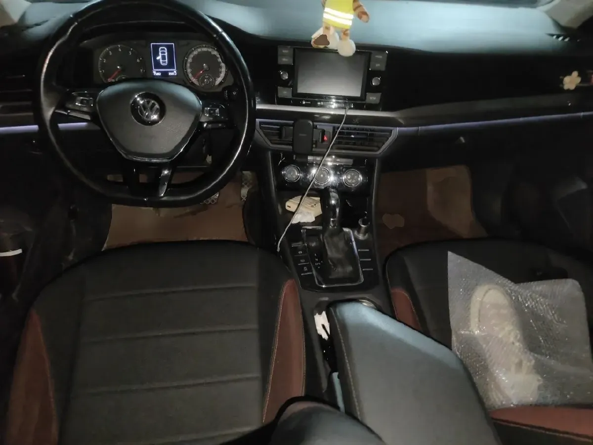 2020 Geely Emgrand GSe BEV 61.9KWH,autocango,china used car exporter,china ev exporter,chinese used car exporter,chinese used ev exporter