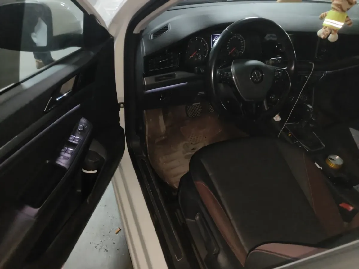 2020 Geely Emgrand GSe BEV 61.9KWH,autocango,china used car exporter,china ev exporter,chinese used car exporter,chinese used ev exporter