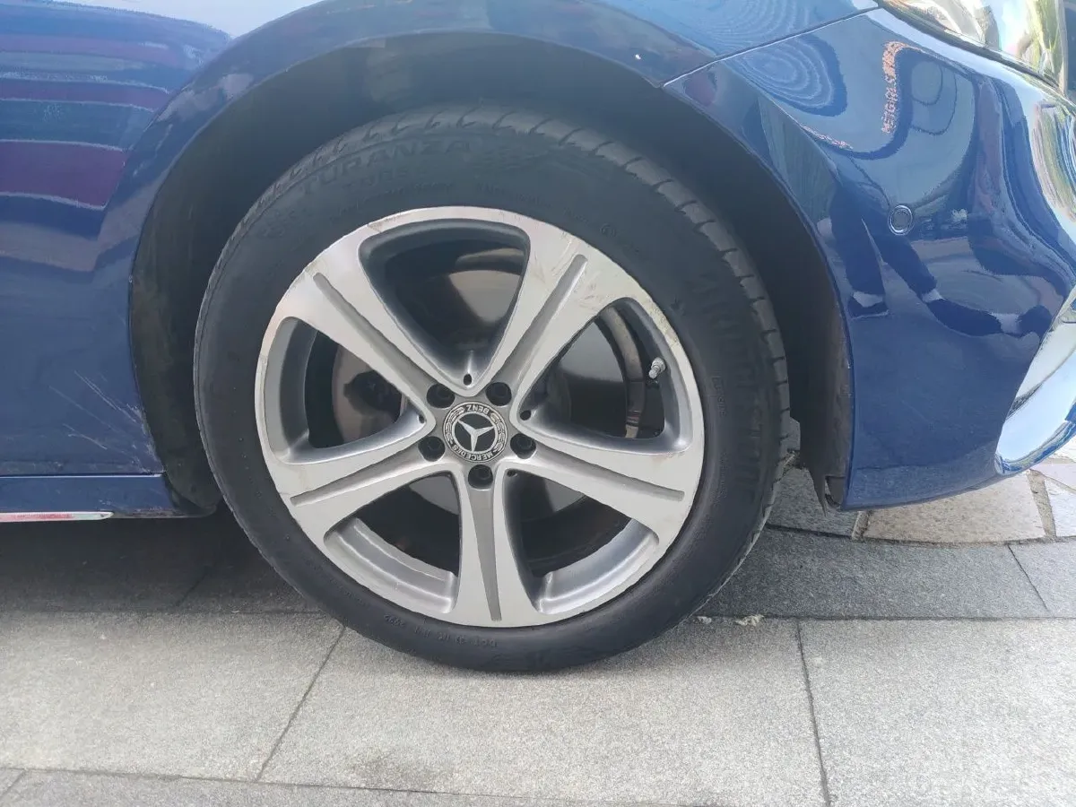 2019 Mercedes-Benz E Class 1.5T 184HP L4 9AT,autocango,china used car exporter,china ev exporter,chinese used car exporter,chinese used ev exporter