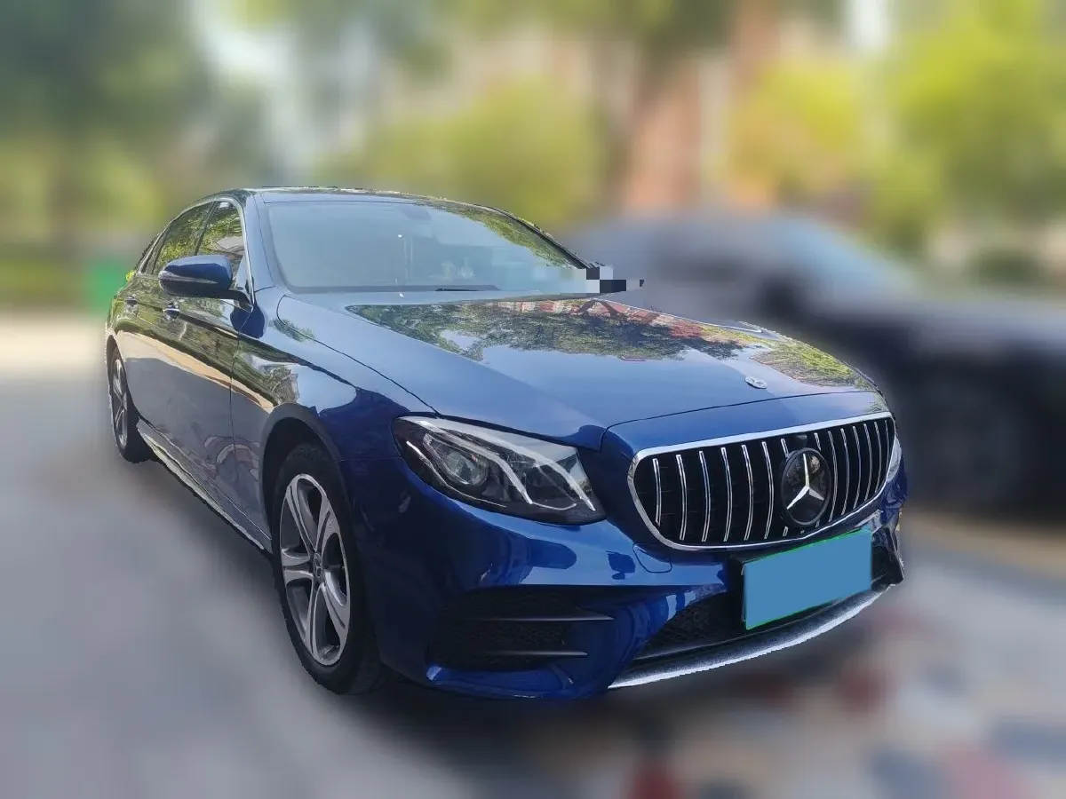 2019 Mercedes-Benz E Class 1.5T 184HP L4 9AT,autocango,china used car exporter,china ev exporter,chinese used car exporter,chinese used ev exporter