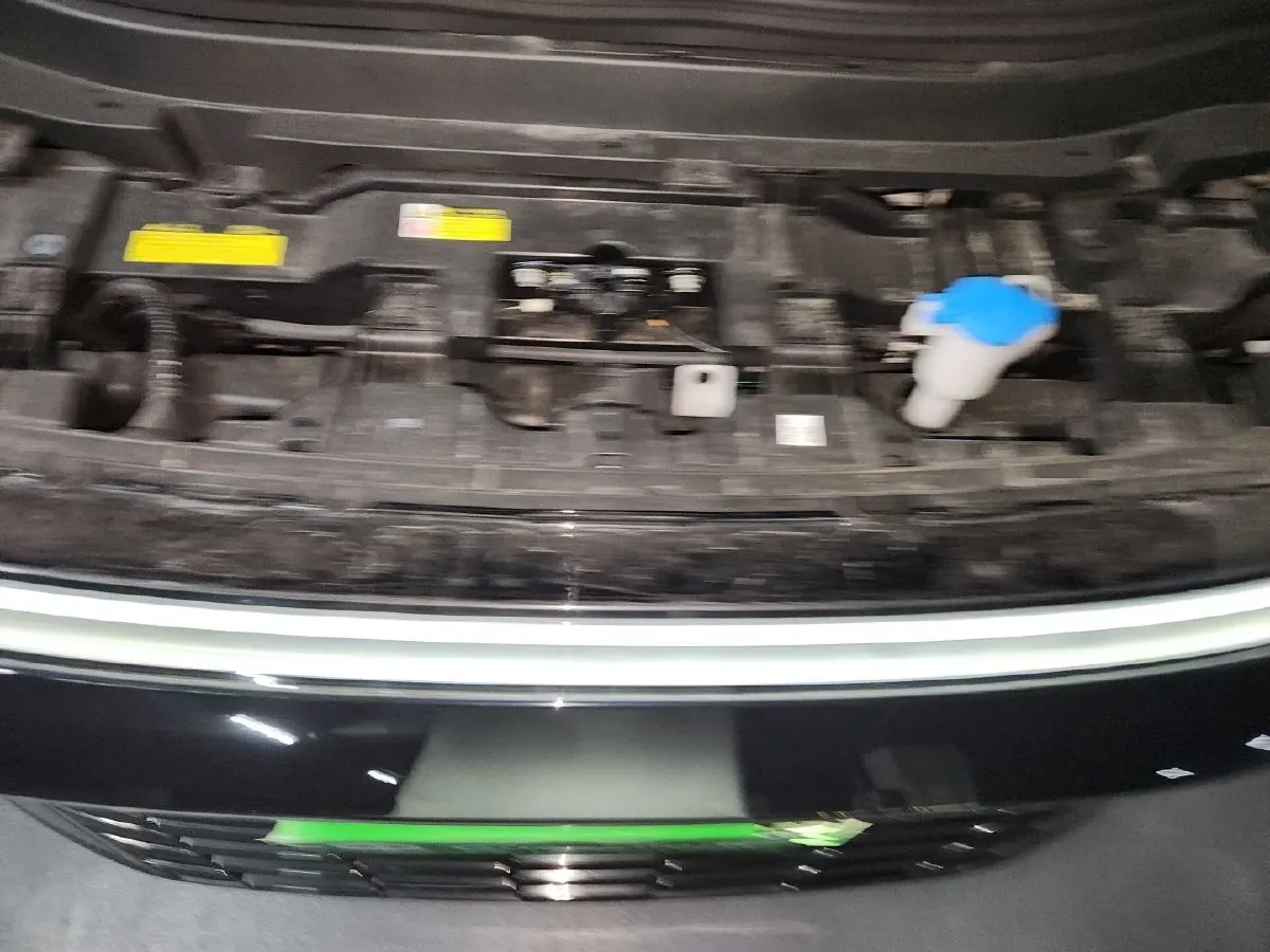 2025 Xpeng X9 BEV,autocango,china used car exporter,china ev exporter,chinese used car exporter,chinese used ev exporter