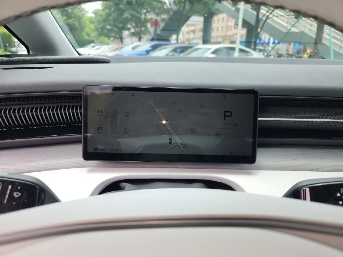 2025 Xpeng X9 BEV,autocango,china used car exporter,china ev exporter,chinese used car exporter,chinese used ev exporter