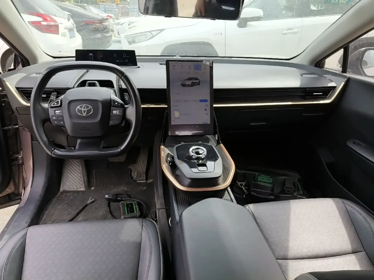2023 Toyota bZ3 BEV 65.28KWH,autocango,china used car exporter,china ev exporter,chinese used car exporter,chinese used ev exporter