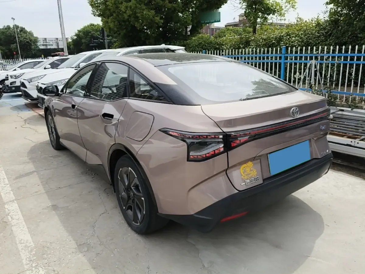 2023 Toyota bZ3 BEV 65.28KWH,autocango,china used car exporter,china ev exporter,chinese used car exporter,chinese used ev exporter