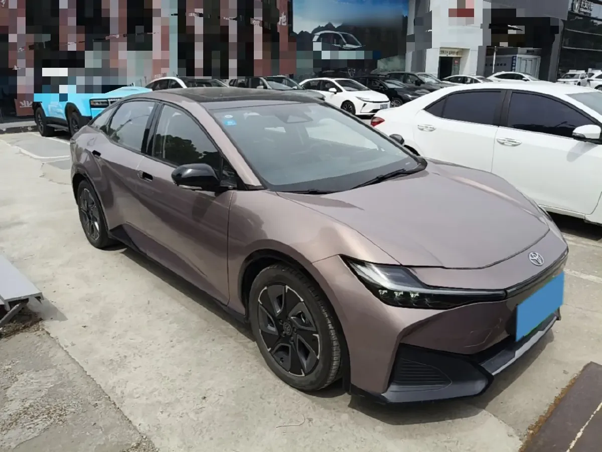 2023 Toyota bZ3 BEV 65.28KWH,autocango,china used car exporter,china ev exporter,chinese used car exporter,chinese used ev exporter