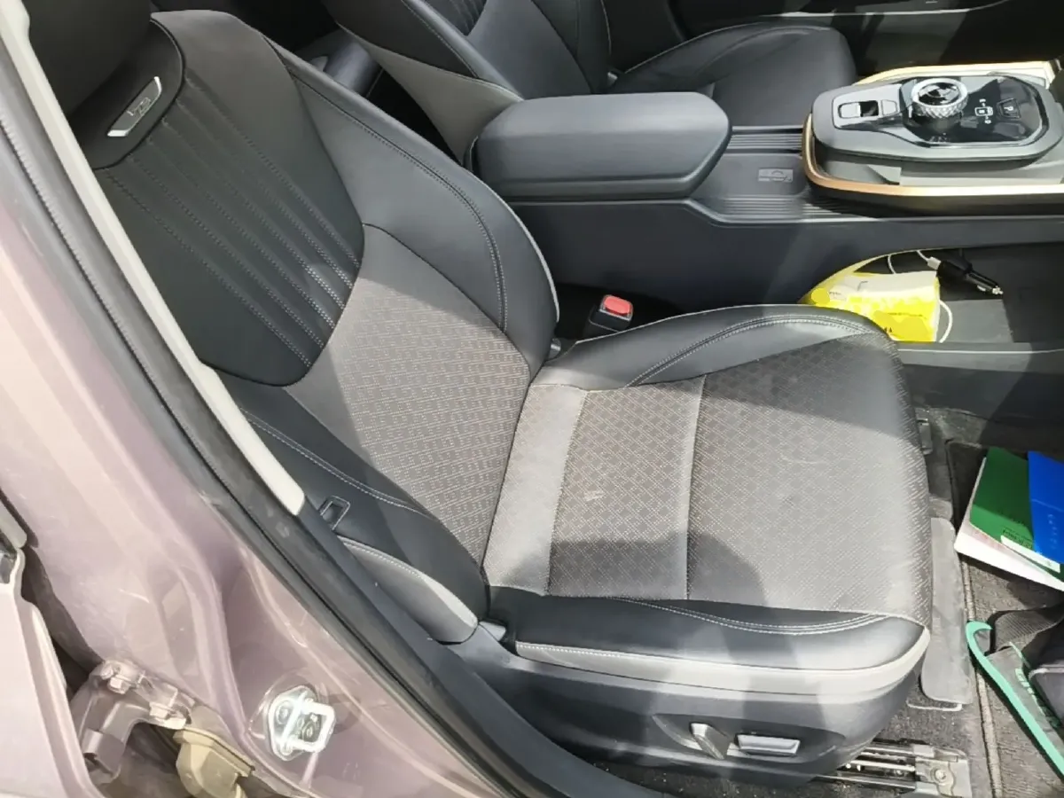 2023 Toyota bZ3 BEV 65.28KWH,autocango,china used car exporter,china ev exporter,chinese used car exporter,chinese used ev exporter