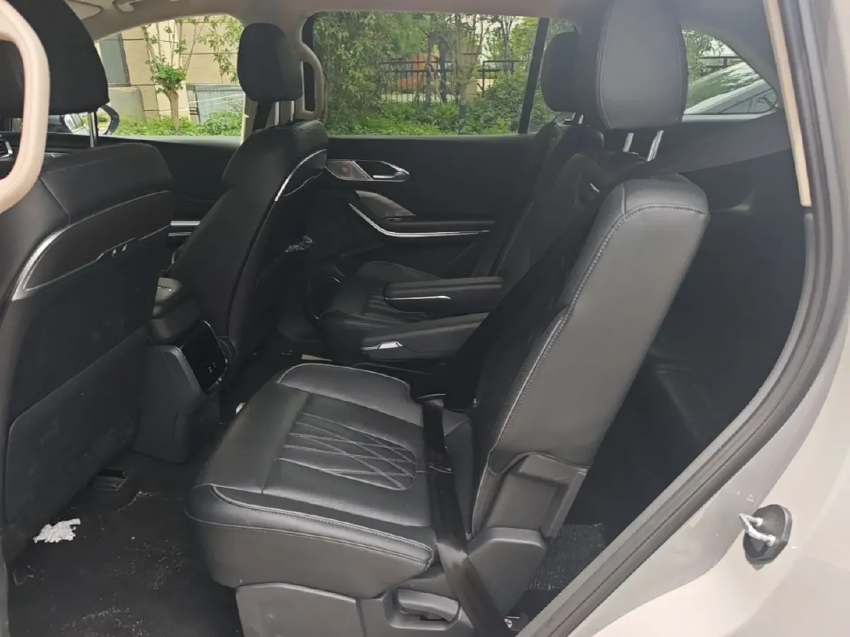 2024 HongQi HS7 2.0T 163HP L4 1DHT PHEV 20.1KWH,autocango,china used car exporter,china ev exporter,chinese used car exporter,chinese used ev exporter