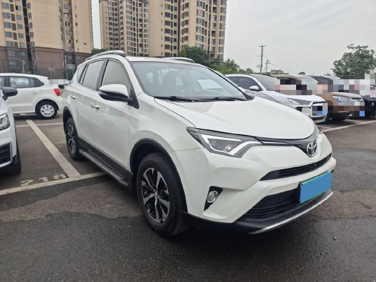2016 Toyota RAV4 2.0L 151HP L4 CVT,autocango,china used car exporter,china ev exporter,chinese used car exporter,chinese used ev exporter