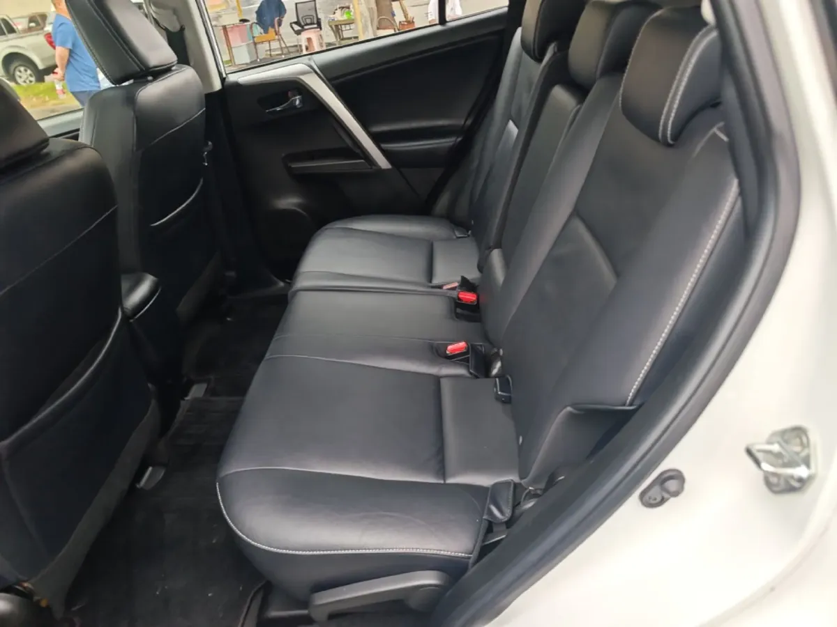 2016 Toyota RAV4 2.0L 151HP L4 CVT,autocango,china used car exporter,china ev exporter,chinese used car exporter,chinese used ev exporter