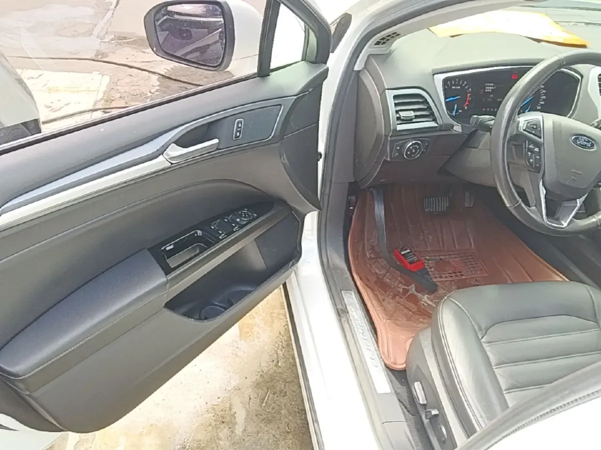 2013 Ford Mondeo 1.5T 181HP L4 6AT,autocango,china used car exporter,china ev exporter,chinese used car exporter,chinese used ev exporter