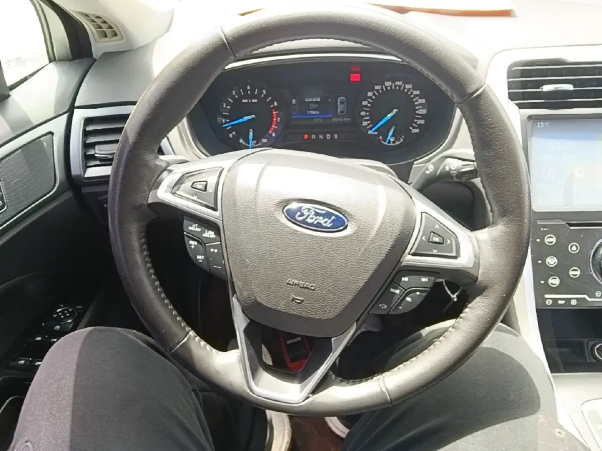 2013 Ford Mondeo 1.5T 181HP L4 6AT,autocango,china used car exporter,china ev exporter,chinese used car exporter,chinese used ev exporter