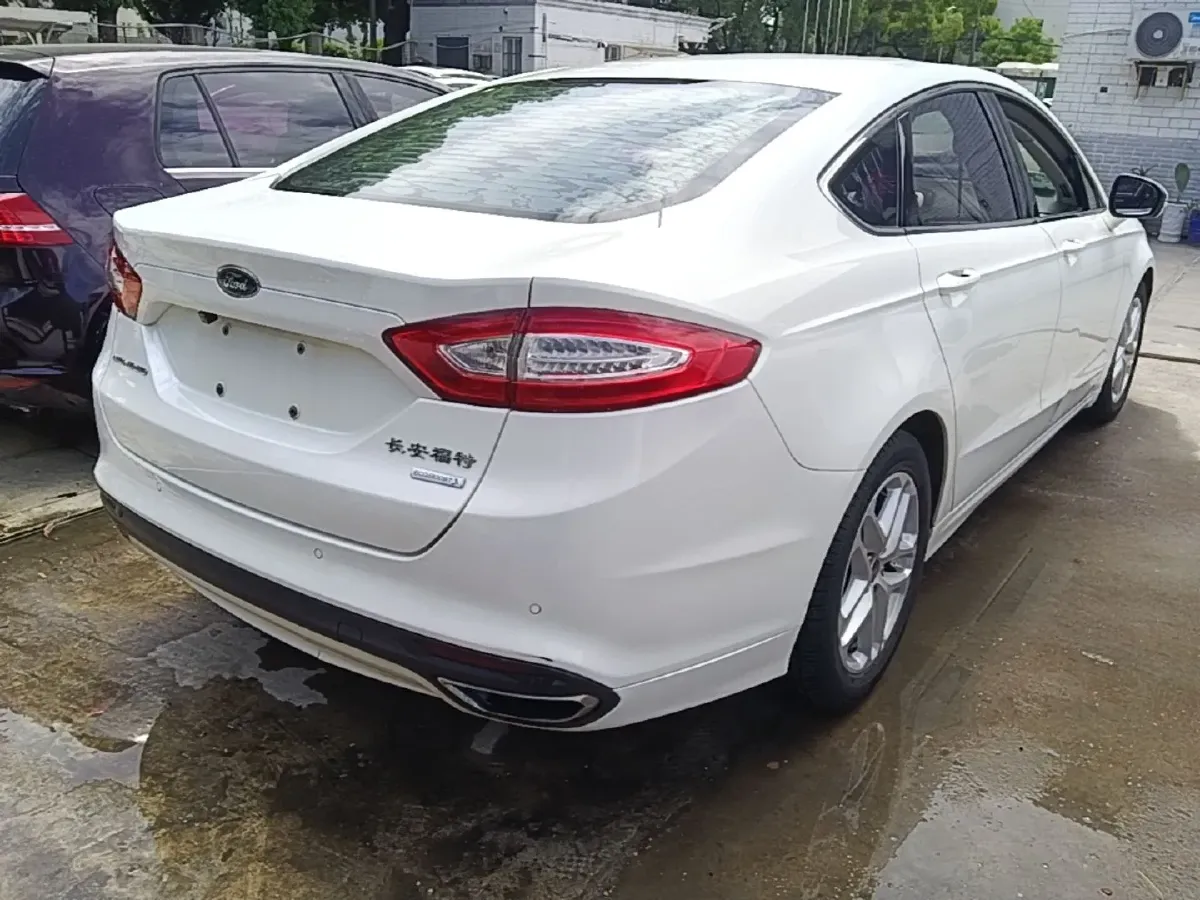 2013 Ford Mondeo 1.5T 181HP L4 6AT,autocango,china used car exporter,china ev exporter,chinese used car exporter,chinese used ev exporter