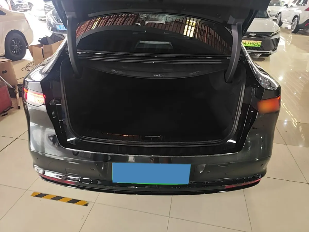 2025 Nissan N7 BEV 73KWH,autocango,china used car exporter,china ev exporter,chinese used car exporter,chinese used ev exporter