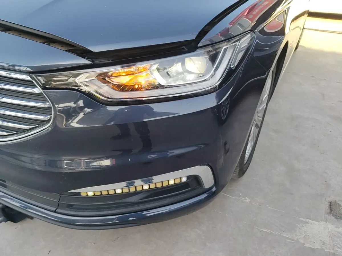 2019 Ford Taurus 2.0T 245HP L4 8AT,autocango,china used car exporter,china ev exporter,chinese used car exporter,chinese used ev exporter